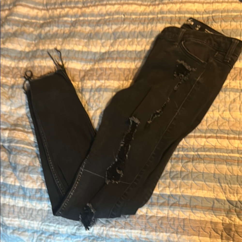 Distressed Black Skinny Jeans